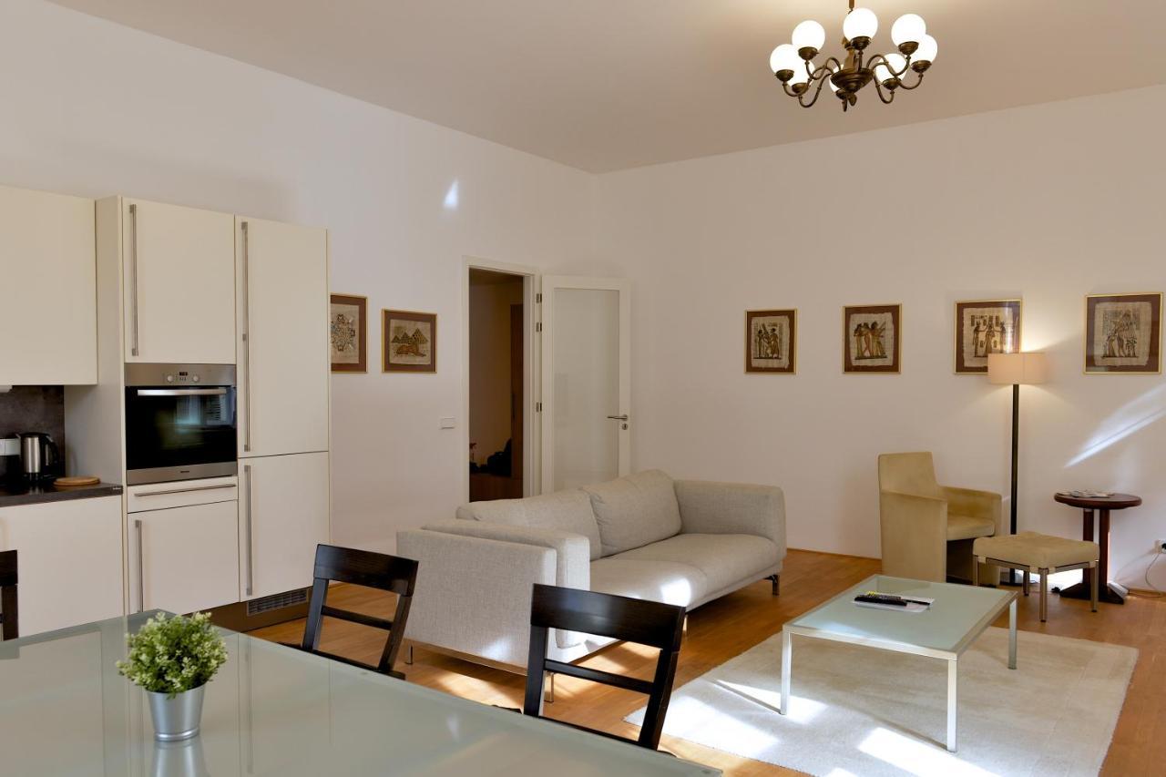 Kolonada Luxury 2 Bedroom Apartment Snezka Mariánské Lázně Exterior foto