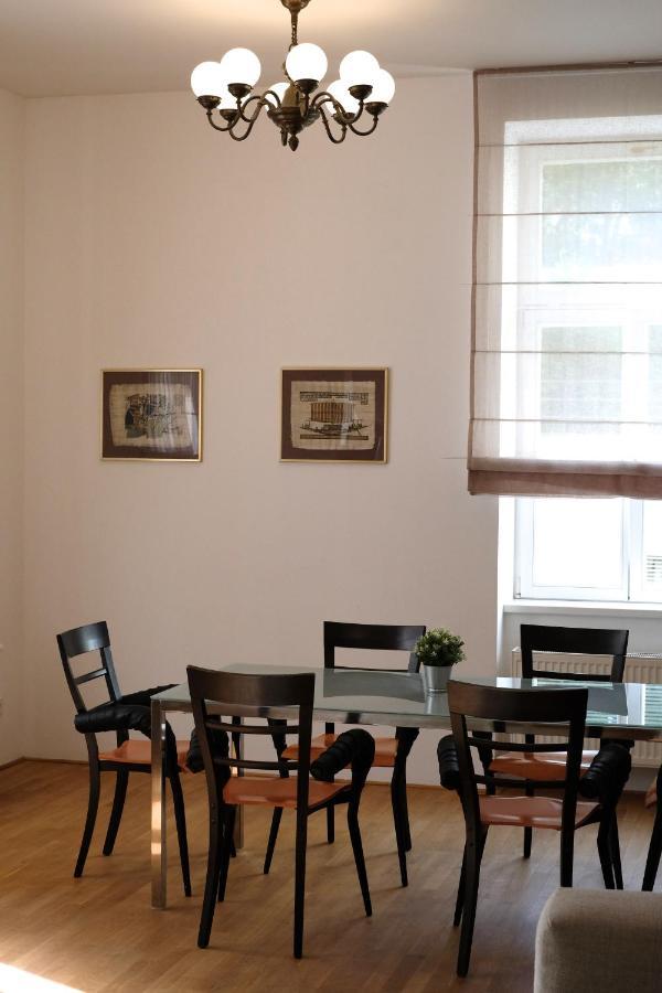 Kolonada Luxury 2 Bedroom Apartment Snezka Mariánské Lázně Exterior foto